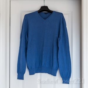 Men's J. Crew Blue V-neck Sweater size S